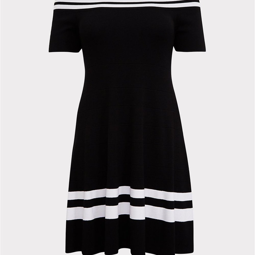 Black and White Sweater Dress Size 2x